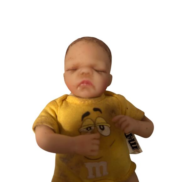 Pre-Owned M&M 6" Baby Dolls Green/Yellow 2008 Plastic Arms and Legs - Picture 5 of 9